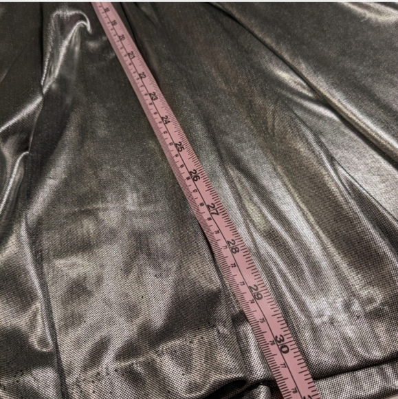 🩶 Vintage Hunt Club Silver Metallic Pleated Midi Skirt, Vtg 12 - Picture 7 of 16